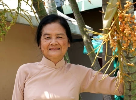 Giáo sư Trần Phương Lan